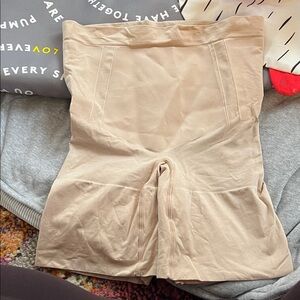 SPANX shapewear high waisted shorts
